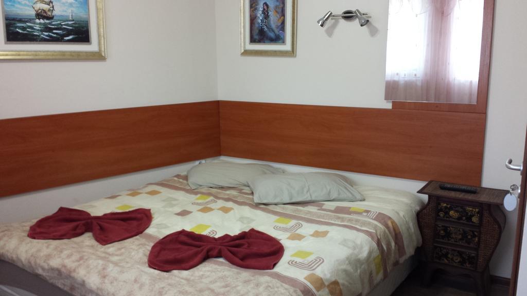 Guest House Markovi ラヴダ エクステリア 写真