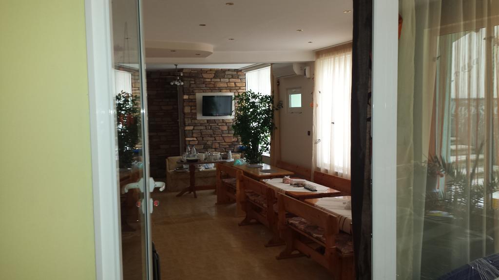 Guest House Markovi ラヴダ エクステリア 写真